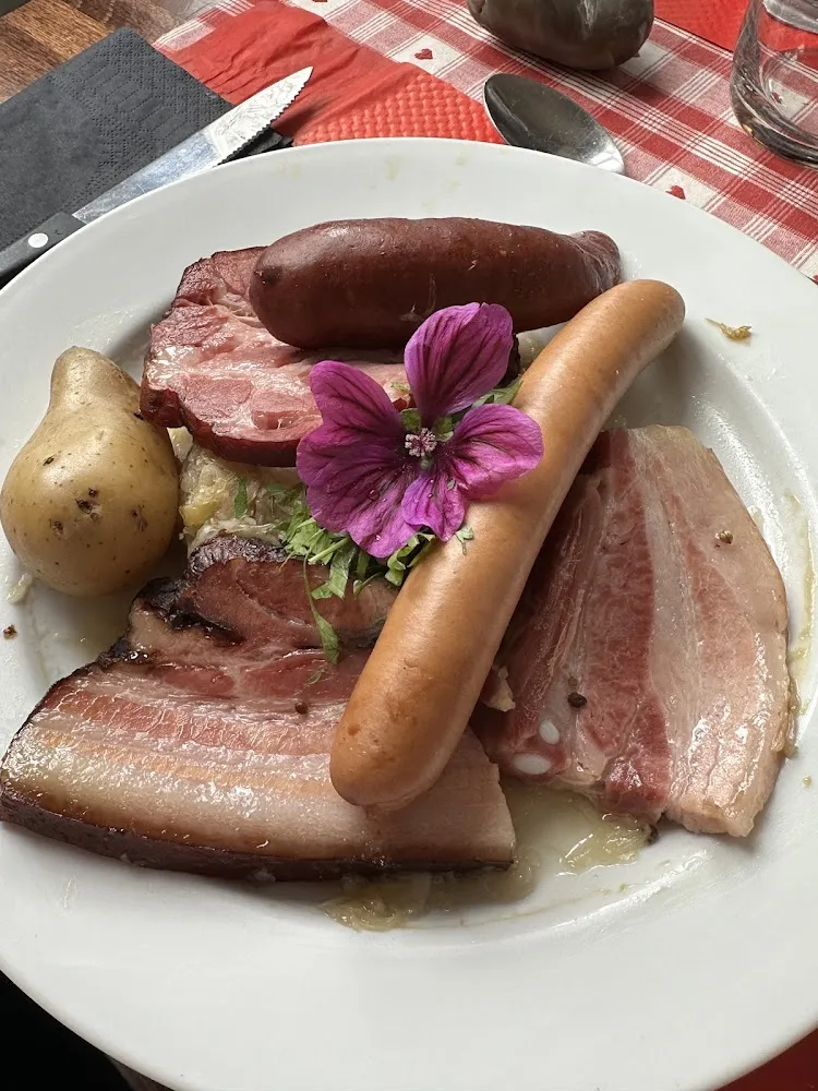 Choucroute Aux 5 Viandes
